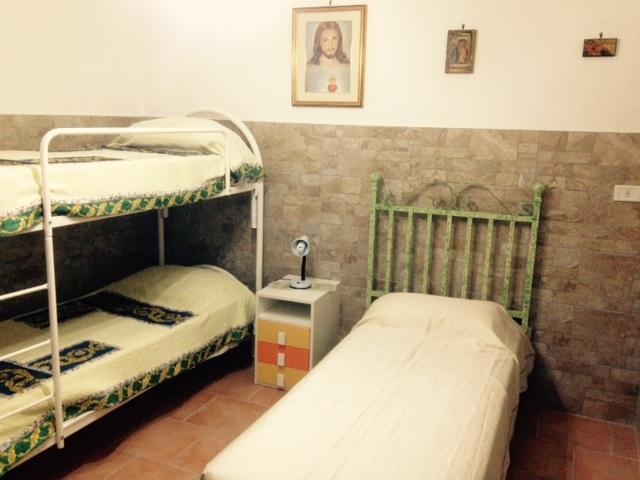 Casa Vacanze Torre Lapillo Habitación foto